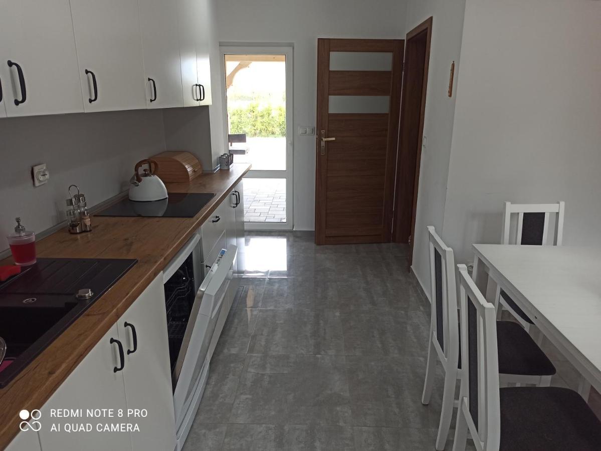 Apartameny Wiktoria I Nikola W Karwiku Apartment Pisz Ngoại thất bức ảnh